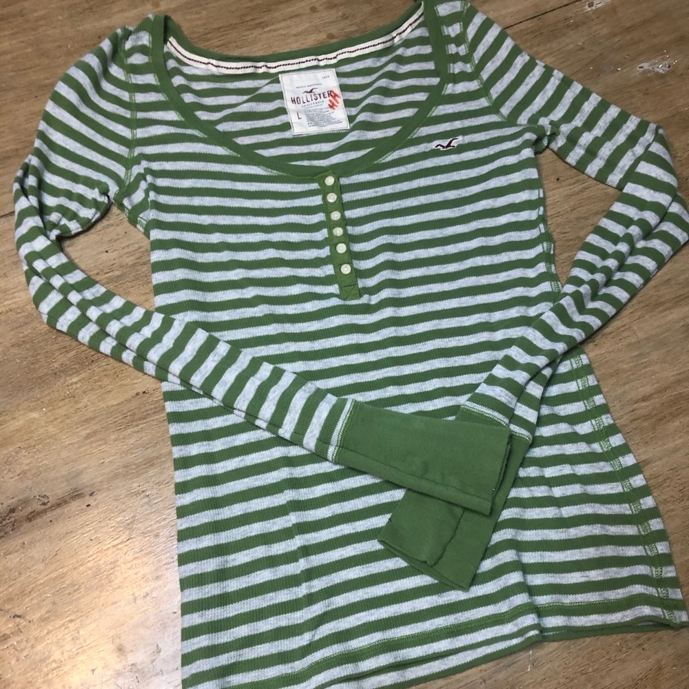 Hollister top sz L